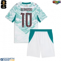 Otroški Nogometni dresi Portugalska Bernardo Silva #10 Gostujoči SP 2026 Kratek Rokav (+ Kratke hlače)